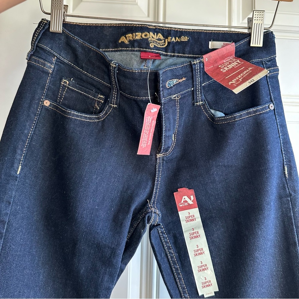 Arizona Jean Company Women's Indigo Super Skinny Jeans- Size 3
